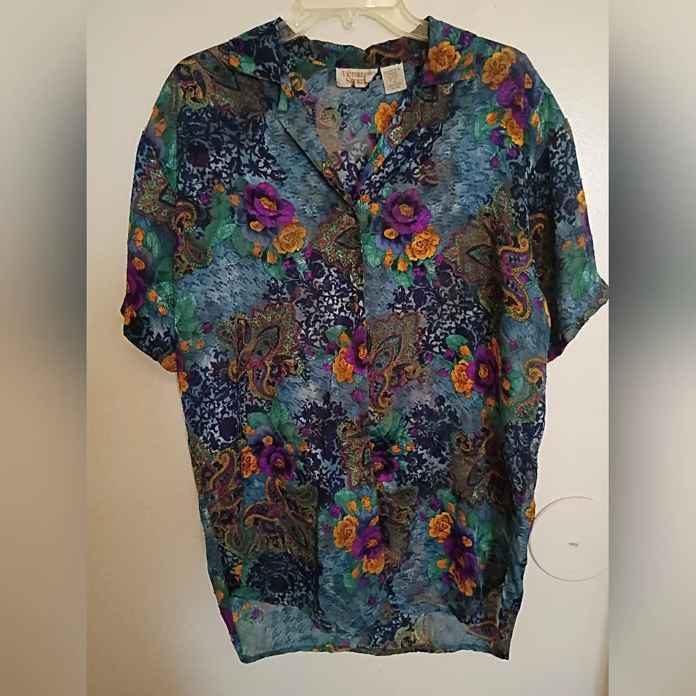 Victoria Secret Gold Label Floral Patterned Women's Sleep Wear Sz‎ M